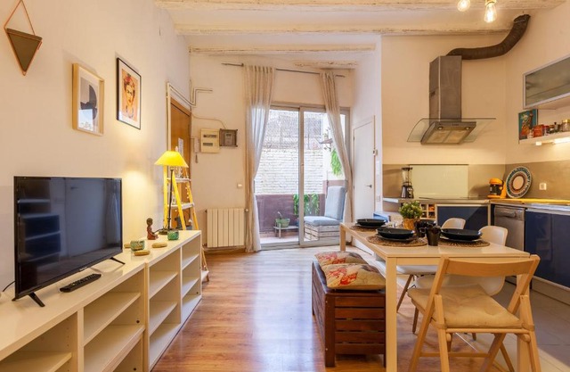 Modern Flat next to Bogatell beach
