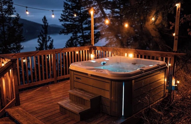 Modern Lake House w/Hot Tub and Dock