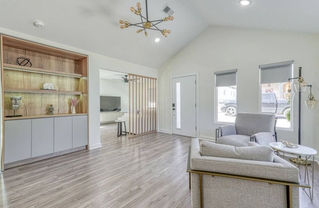 Modern Living in gvl205