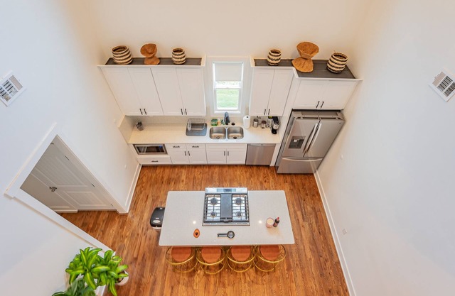 Modern Luxury Home Minutes from ATL Airport & Downtown
