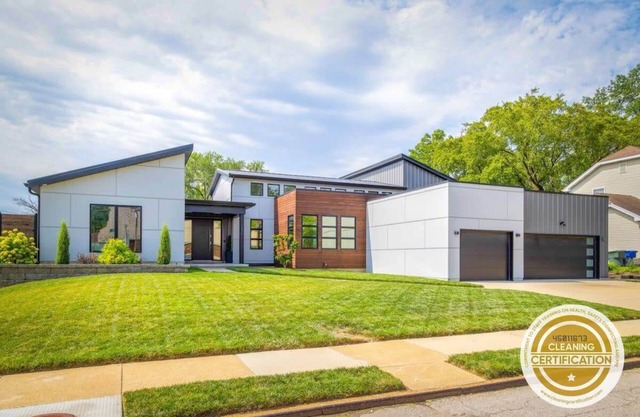Modern Luxury w/Saltwater Pool/ABODEbucks