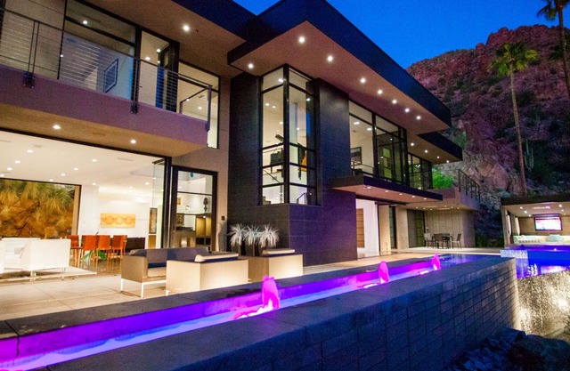 Modern Mountain Escape - Saltwater Pool, City Views & Private Trail