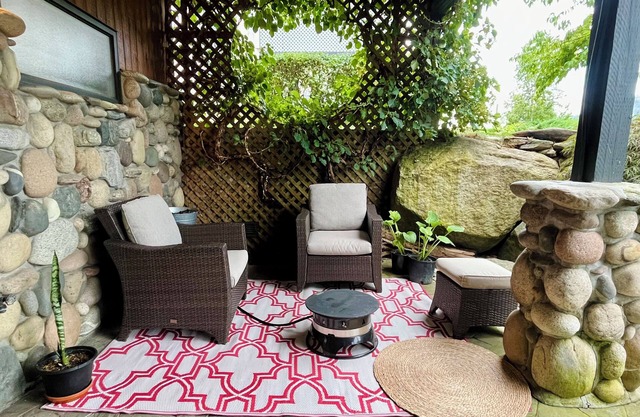 Modern Mountain Studio with Firepit - 4.9 Stars/102 Reviews on Other Platform