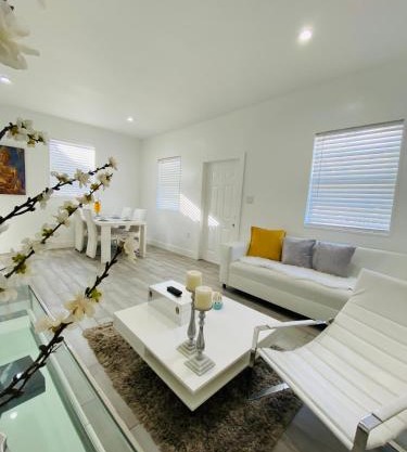 Modern & New,Excellent Location Miami