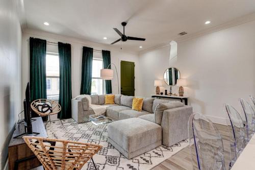 Modern Nola Home W Superdome View