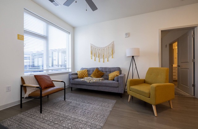 Modern Nulu 2BR CozySuites 01