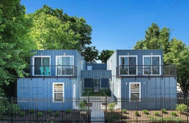 Modern NuLu Apartment: Walk to Distilleries, Breweries, Restaurants