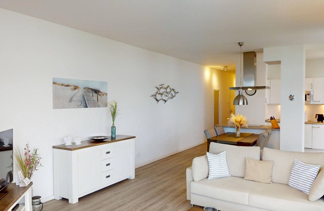 Modern penthouse apartment close to the beach with sea views