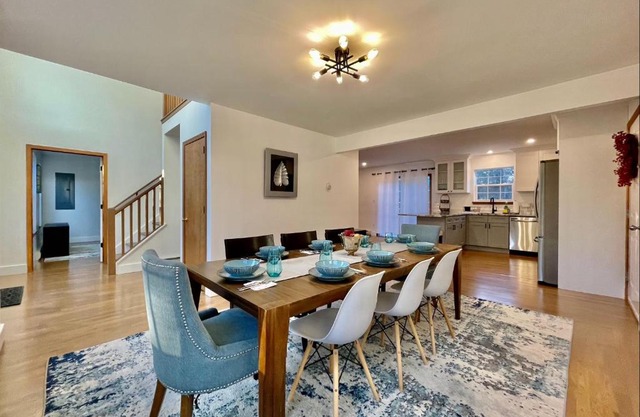Modern Poconos home, game room, pool, waterparks