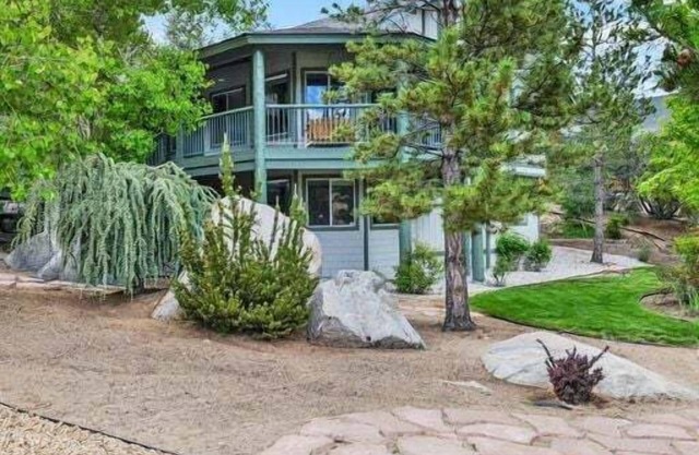 Modern Relaxation at Castle Glen Gem Big Bear Lake