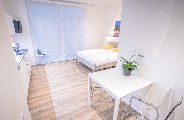 Modern Room M with Terrace
