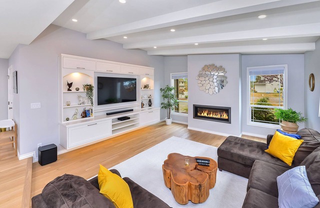 Modern Spacious Luxury Home