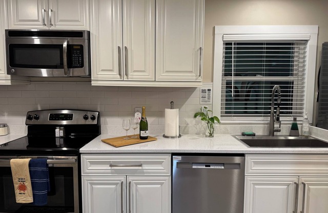 Modern studio 4mins from downtown Mount Dora