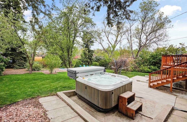 Modern Suite Near Denver | Hot Tub | Outdoor Oasis