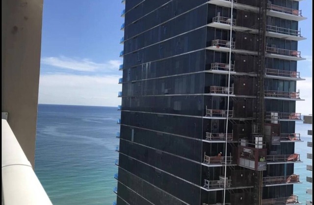 Modern top floor Penthouse Ocean Front Apartment