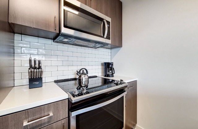 Modern Two Bed Serviced Apartement in Jersey City