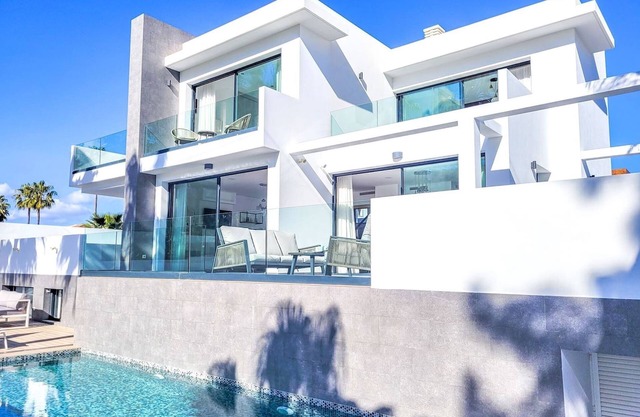 Modern Villa @ La Noria Golf in La Cala de Mijas
