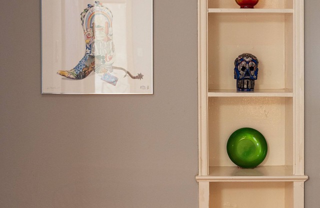 Modernized Retro Home In The Montrose