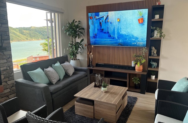 Moderno apartamento con espectacular vista al Lago Calima