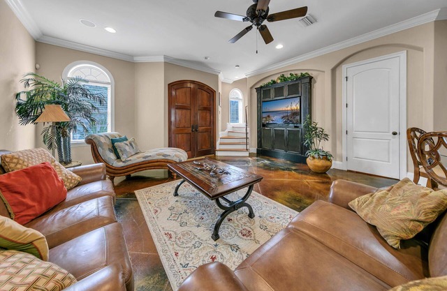 Monaco in Miramar Beach - Stylish 4-Bed Gated Home with Pool & Beach Nearby