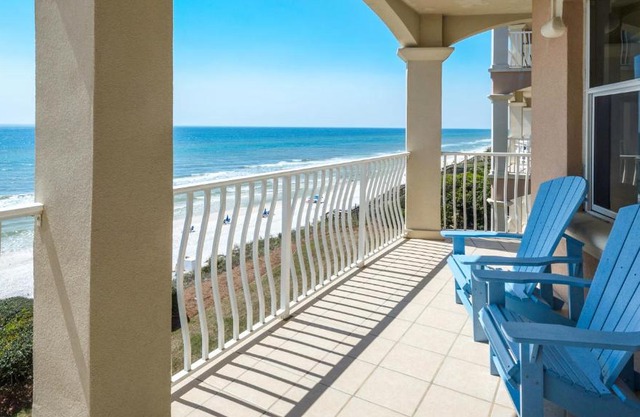 Monterey Condos B302