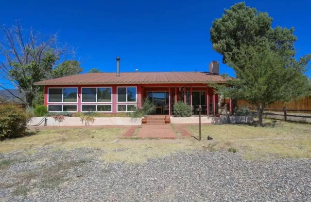 Montezuma Old West Ranch Housen