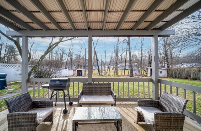 Monthly Rental, In Warwick