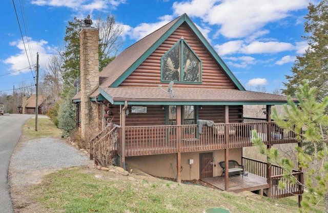 Moosehead Lodge – Fantastic Cabin at Lake Douglas!