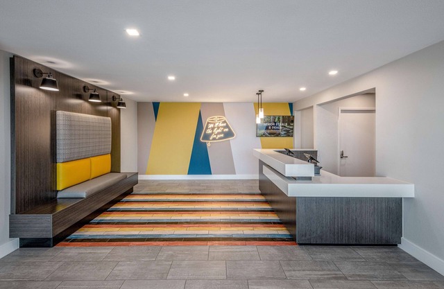 Motel 6 Euless, TX - Dallas