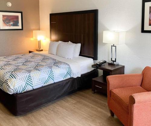 Motel 6 Opelika AL