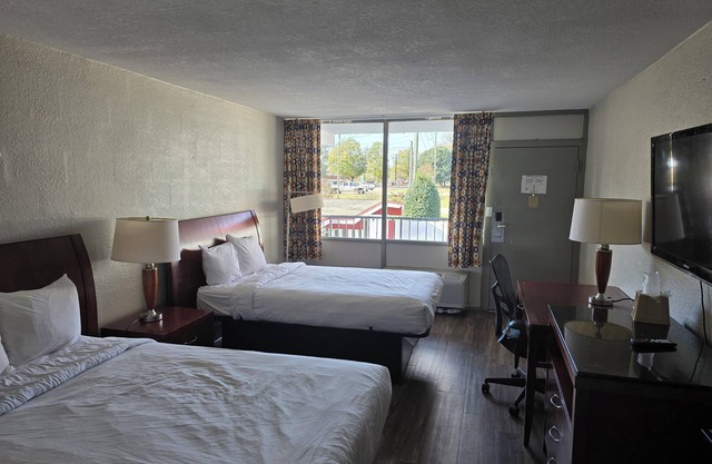 Motel 6 Raleigh, NC – Downtown South