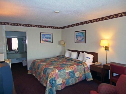 Motel 6-Troy, OH