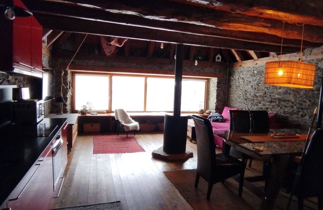 Mountain cabin a stone's throw from the ski resort of Baqueira Beret.