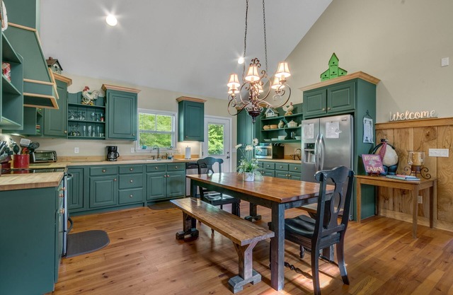 Mountain House Retreat on Middle Saluda