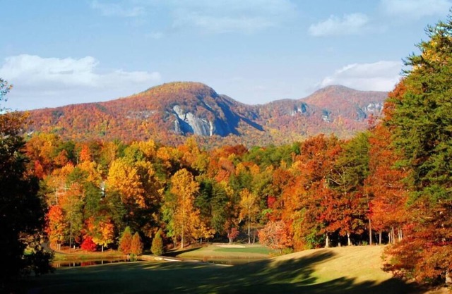 Mountain Lake Townhome in Golf Resort for 8