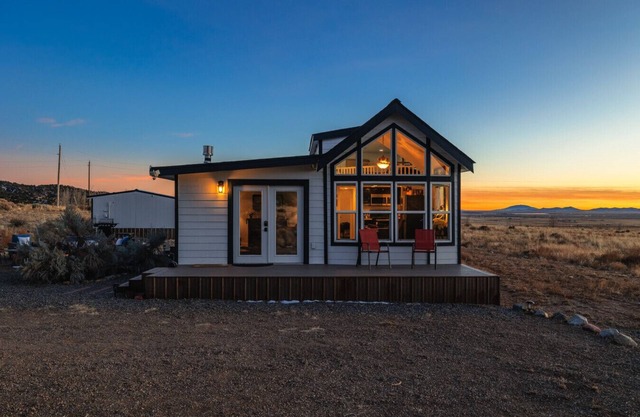 Mountain Valley Dark Sky Cottage