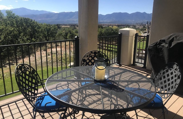 Mountain views near Air Force Academy - perfect for AFA graduation!