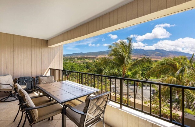 MRR Presents Kaanapali Ali'i 465 - Renovated 2BR Corner Suite w/Gorgeous West Maui Mountain Views!