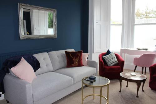 Murray Apartment