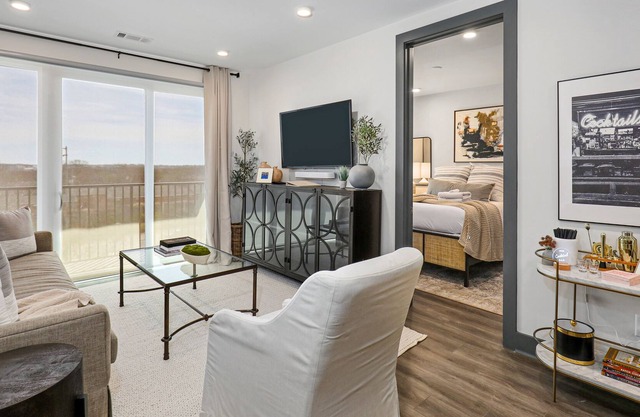 Muse | Upscale condo near top attractions with rooftop lounge & private balcony