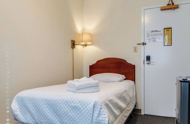 Music Row Historic Suite Haven!