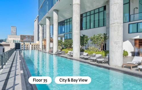 MVR Brickell Nights & Bayfront Mornings