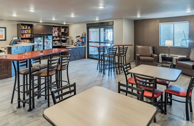 My Place Hotel - Ankeny/Des Moines, IA