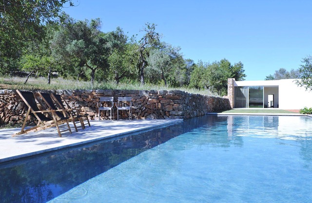 My Rental Homes - Villa Cave with private garden pool and air conditioning