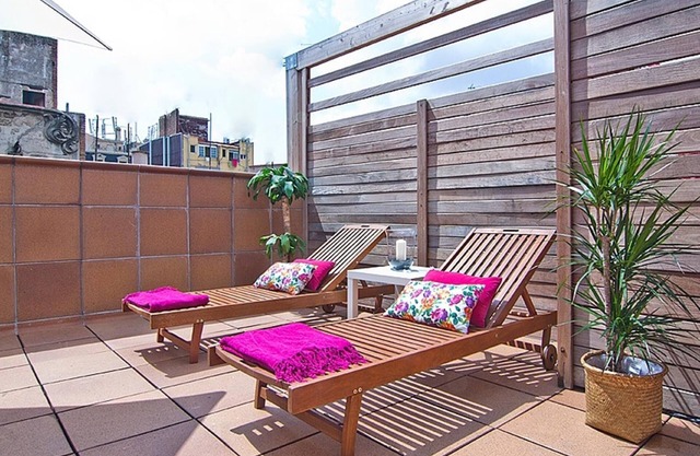 My Space Barcelona 6 apartments in the center of Barcelona with pool and terrace