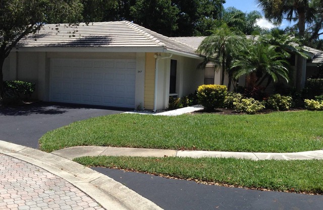 Myrtle Trace Villa with Spectacular Views and Access