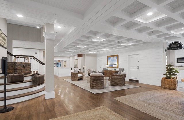 Nantucket Inn