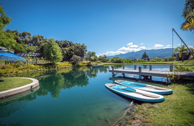 Natural Lake and widespread views with family sized apartment/house