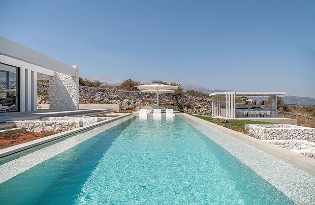 Nature & Beauty stylish Villa