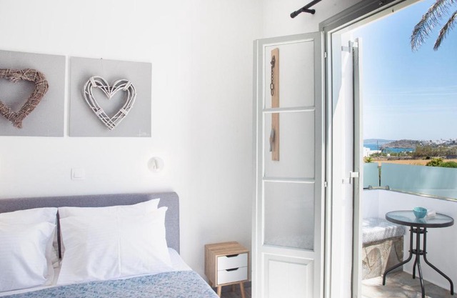 Navi B1 Brand New 2b/d studio in Naousa